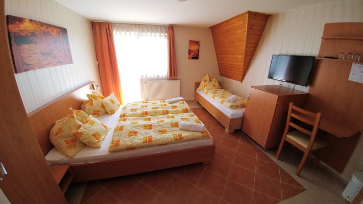 SZOBA - ROOM - ZIMMER