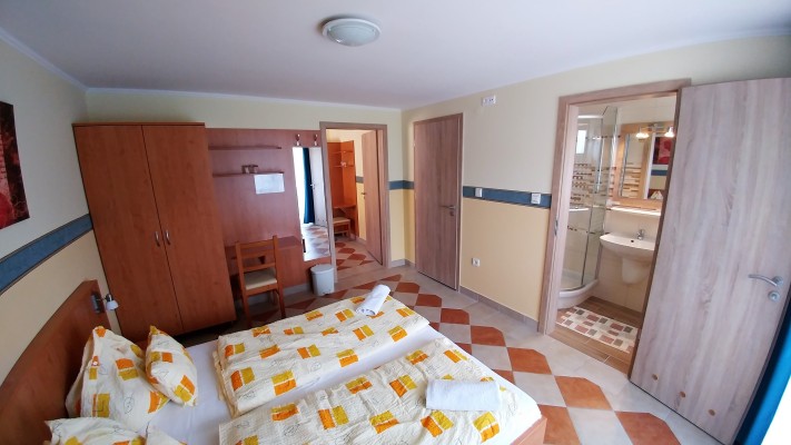 SZOBA - ROOM - ZIMMER