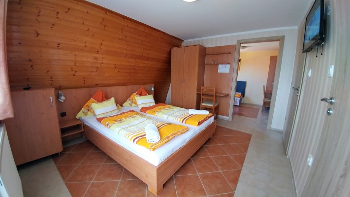 SZOBA - ROOM - ZIMMER